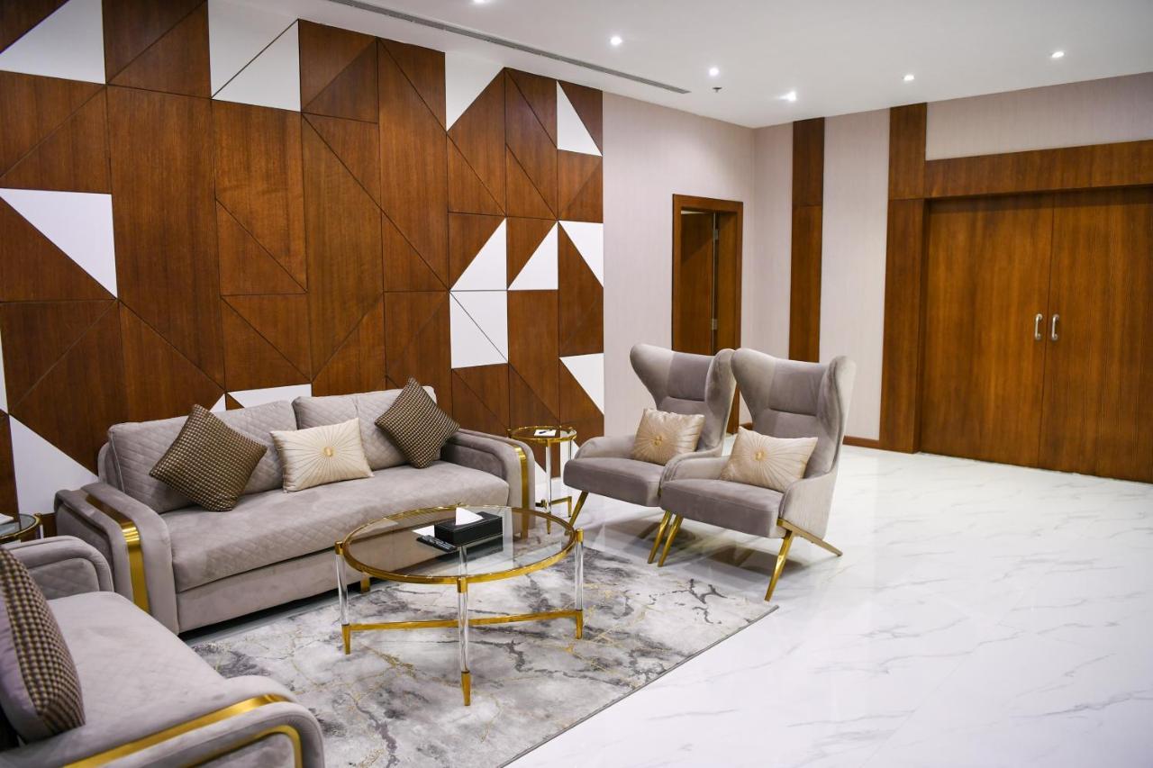Motiara Hotel - La Valle Mall Ριάντ Εξωτερικό φωτογραφία