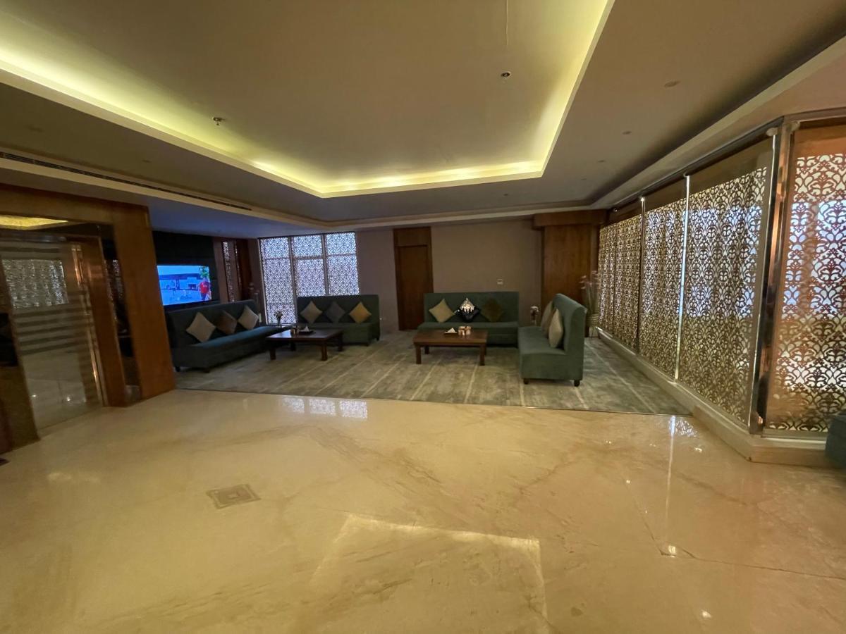 Motiara Hotel - La Valle Mall Ριάντ Εξωτερικό φωτογραφία